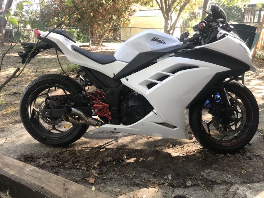 2013 Kawasaki Ninja 300cc