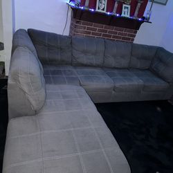 Ashley  Sofa Sectional 2 Piece 