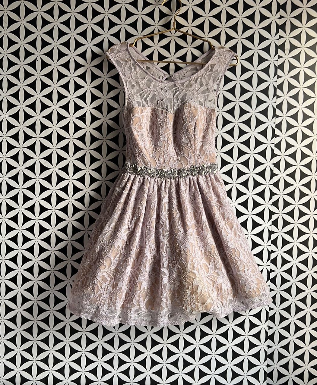 City Studio Pastel Lavender Sparkly dress, Size 7