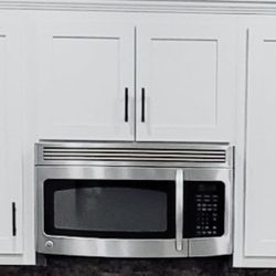 GE 30" Over The Range Microwave 