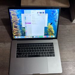  MacBook Pro 15-inch (2019) – 16GB RAM – i7 – Great Condition
