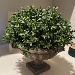 Set of 2 Beautiful Nearly Natural Artificial Topiary Ball Boxwood Ball Plants  in Decorative  Planters for Front Patio, Garden, Home and Wedding Decor