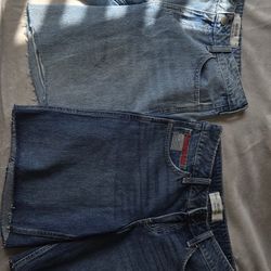 Hollister Low-Rise Baggy jorts w26