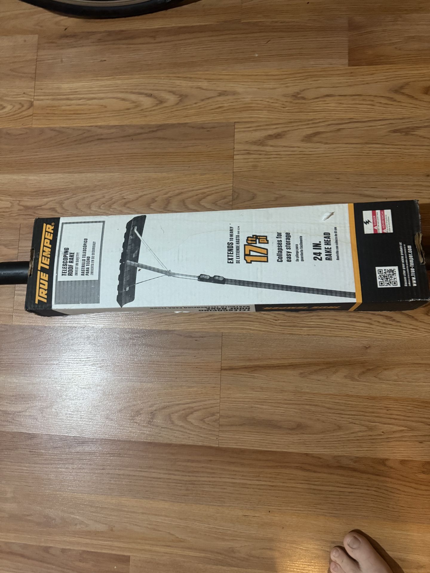Telescoping Roof Rake
