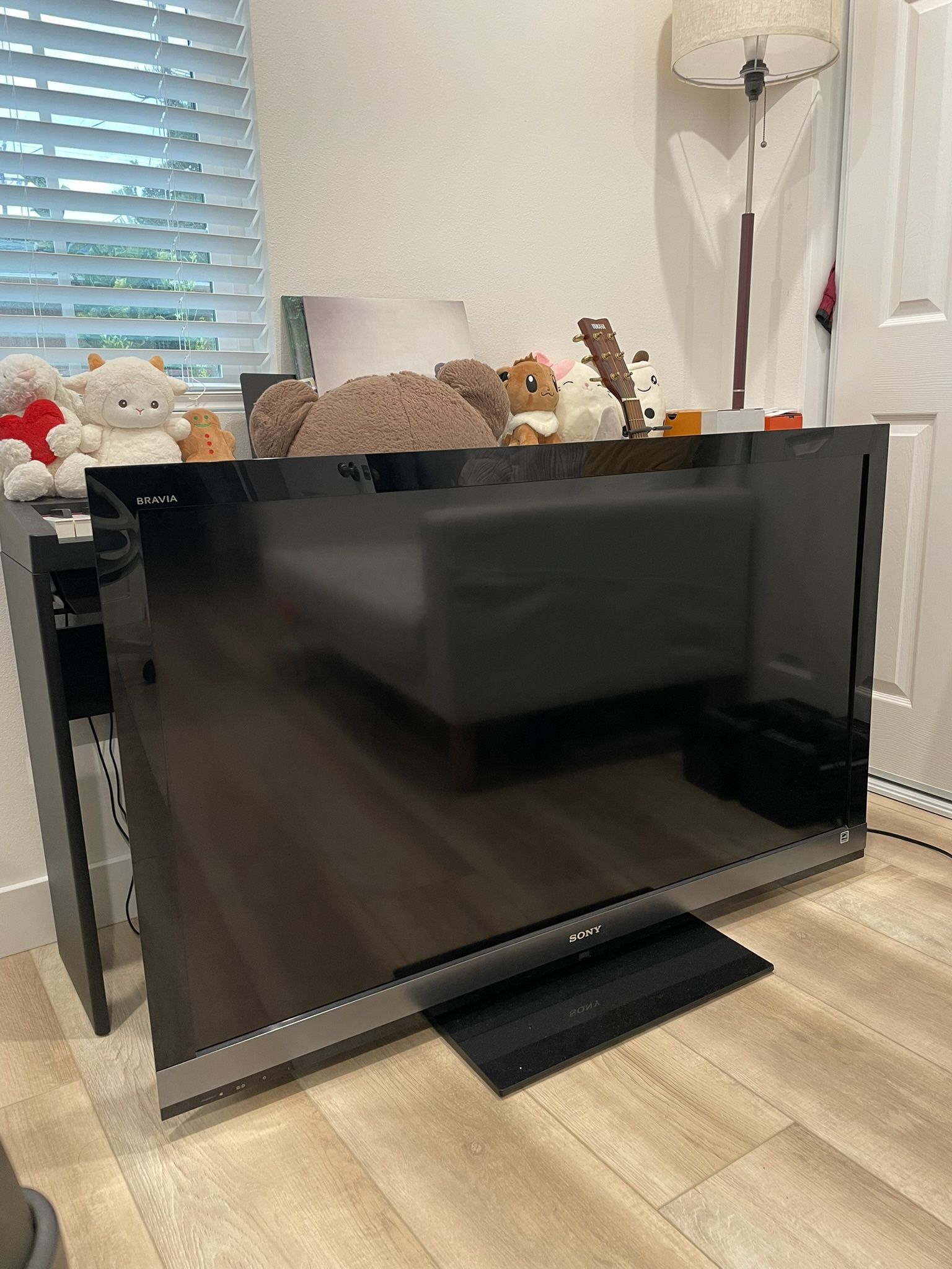 Sony TV - 52in (with Roku Stick)
