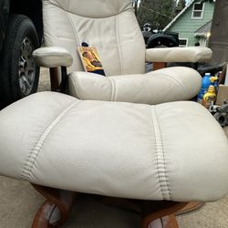 Ekornes Consul Recliner