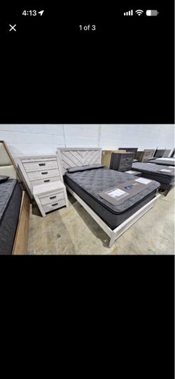 White Wood Bed Frame with Dresser Set