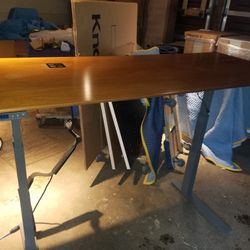 Knoll height Adjustable Electric Desk 