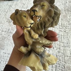 Decorative Lion Figurine Sculpture
