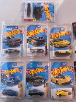 Hot wheels  team transports