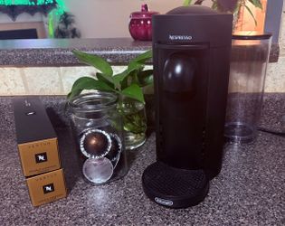Nespresso Vertuo Plus by De'Longhi Coffee Maker