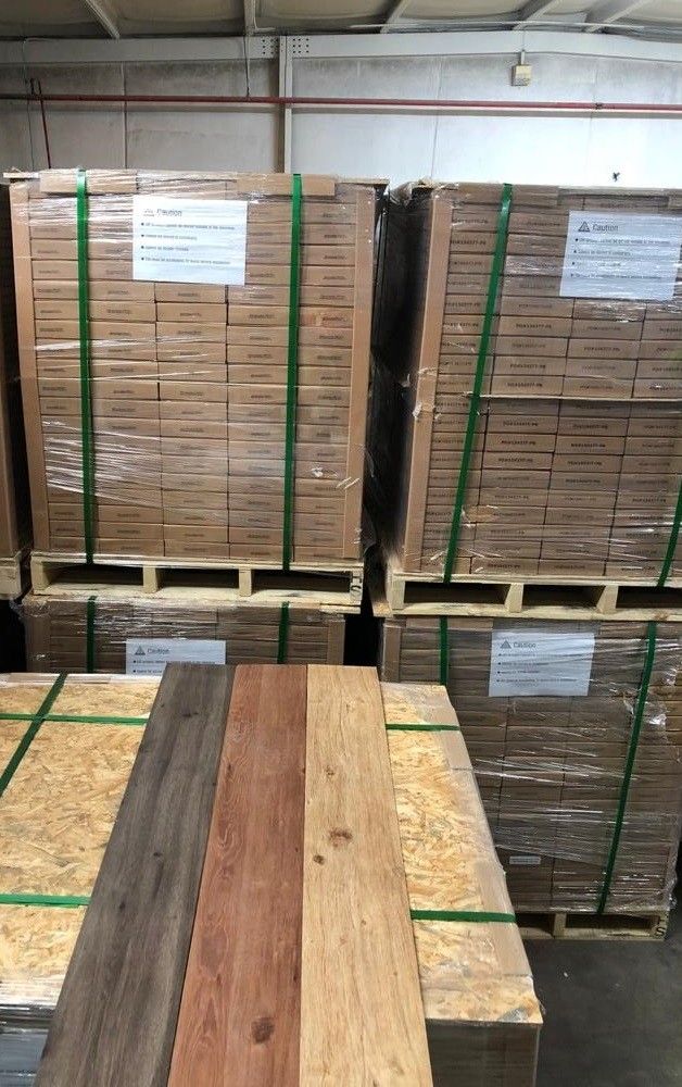 Flooring Liquidation  $.67/ for Vinyl Plank Flooring  Off Pallets L0TQ