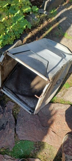 Honda hrx217 lawn mower bag and frame