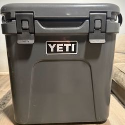Yeti Roadie 24 - Grey