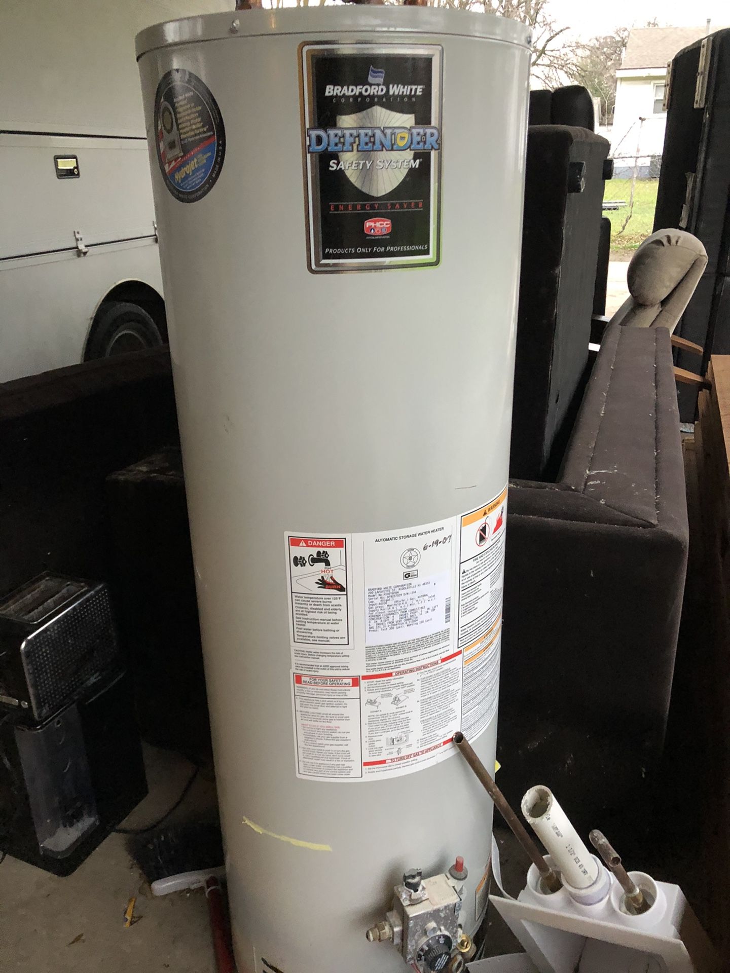 40 gal gas water heater