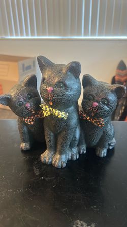 vintage Halloween 3 Black cats W/ Orange Bow Tie Wire whiskers Halloween Figure