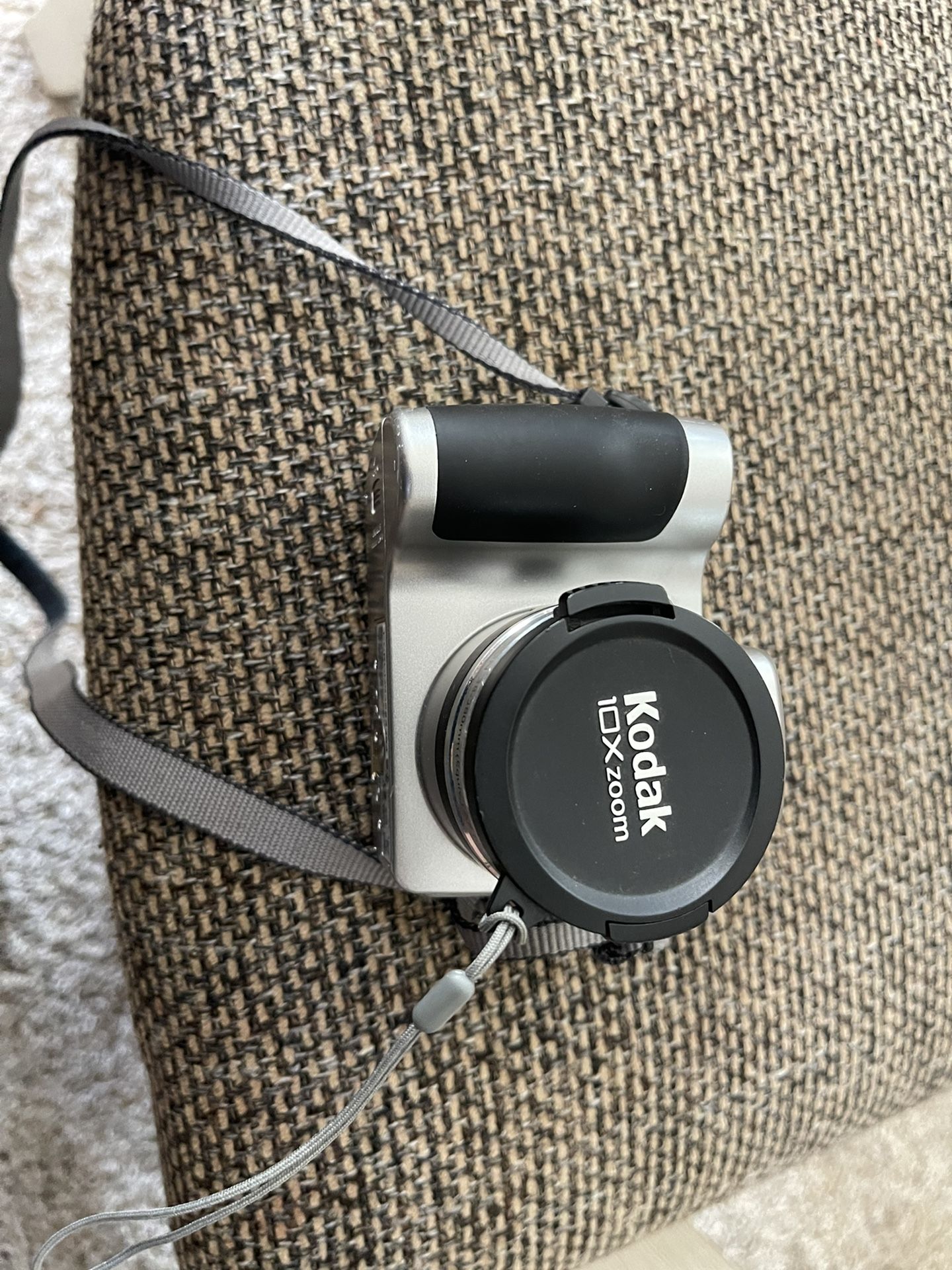 KODIAK 10X ZOOM 7.1MEGAPIXELS