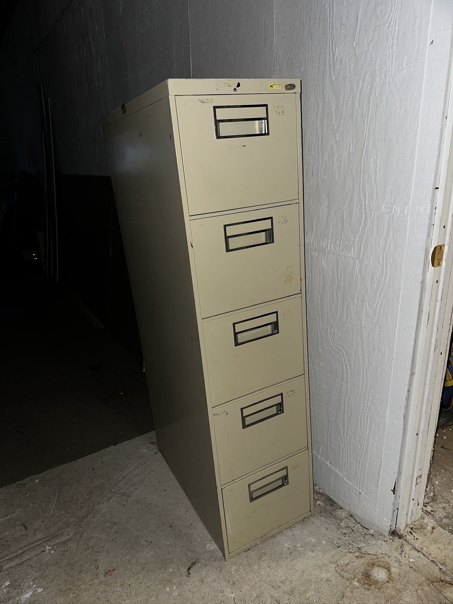 5 Drawer File Cabinet
