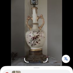 Royal Worcester Blush Ivory Hand Painted Porcelain Vintage Lamp