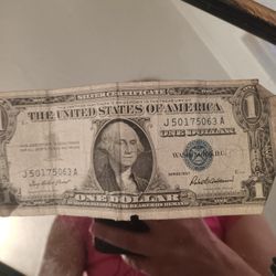 Red Label $5 & Blue Label $1 Bills