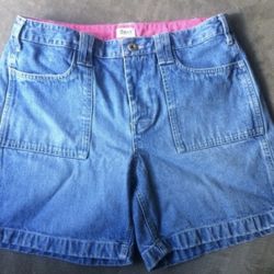 Woman’s Bass Shorts Sz 6