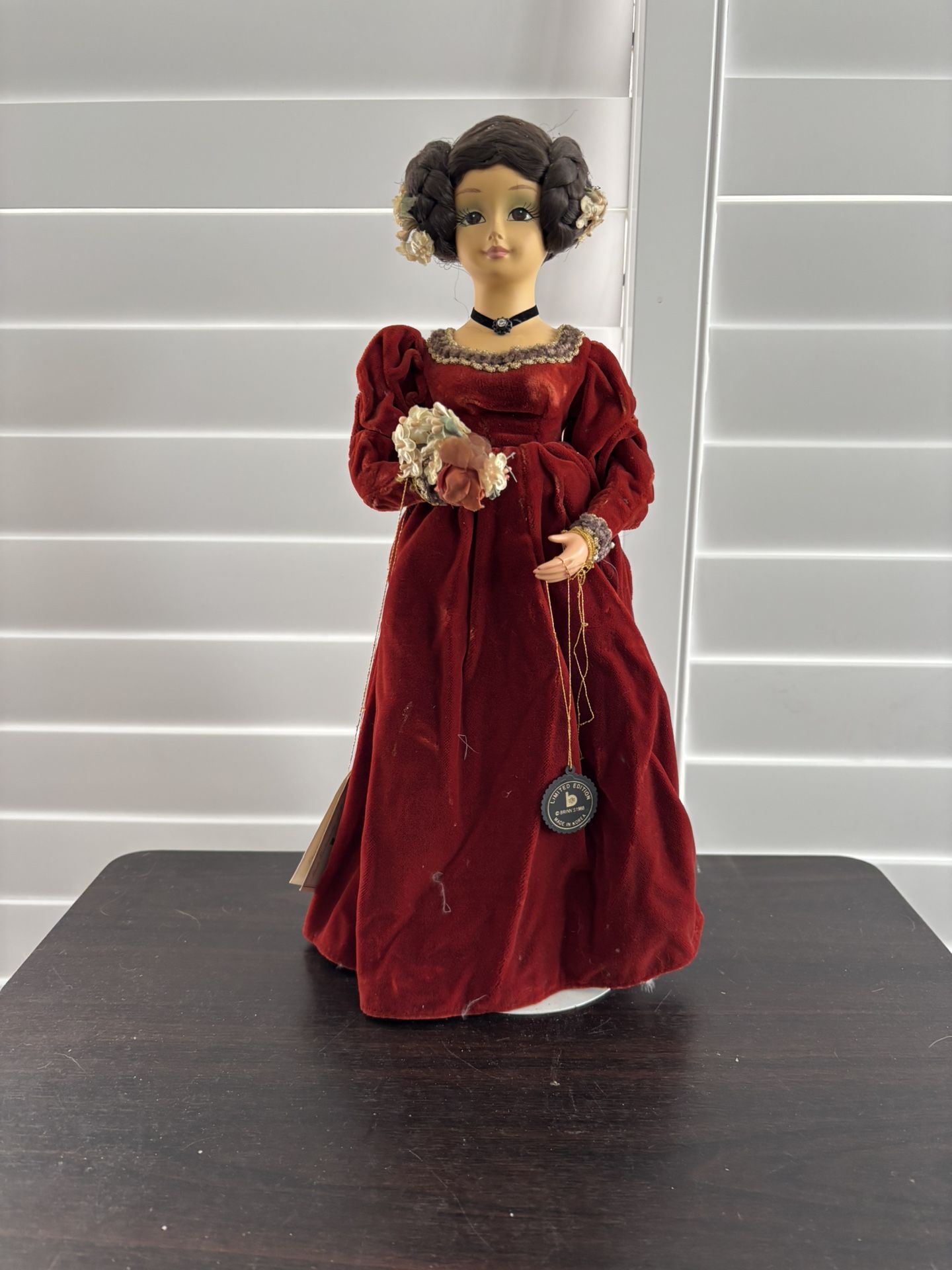 Collectible Brinn’s Porcelain Dolls- Elizabeth Monroe