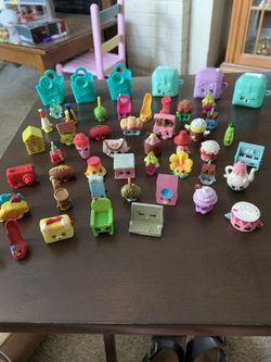 Shopkins lot 50 pieces no duplicates