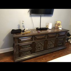 Antique Dresser And Night Stands