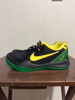 Nike Kobe 8 black Oregons size 9.5
