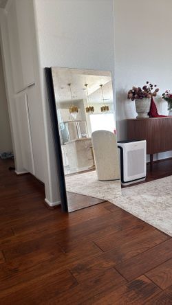 Italian Imported Antique Mirror Backsplash