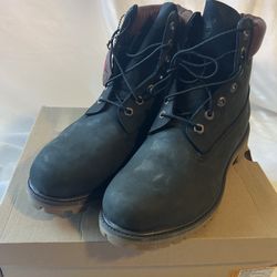 Timberland Boots - Size 11 (As Is)