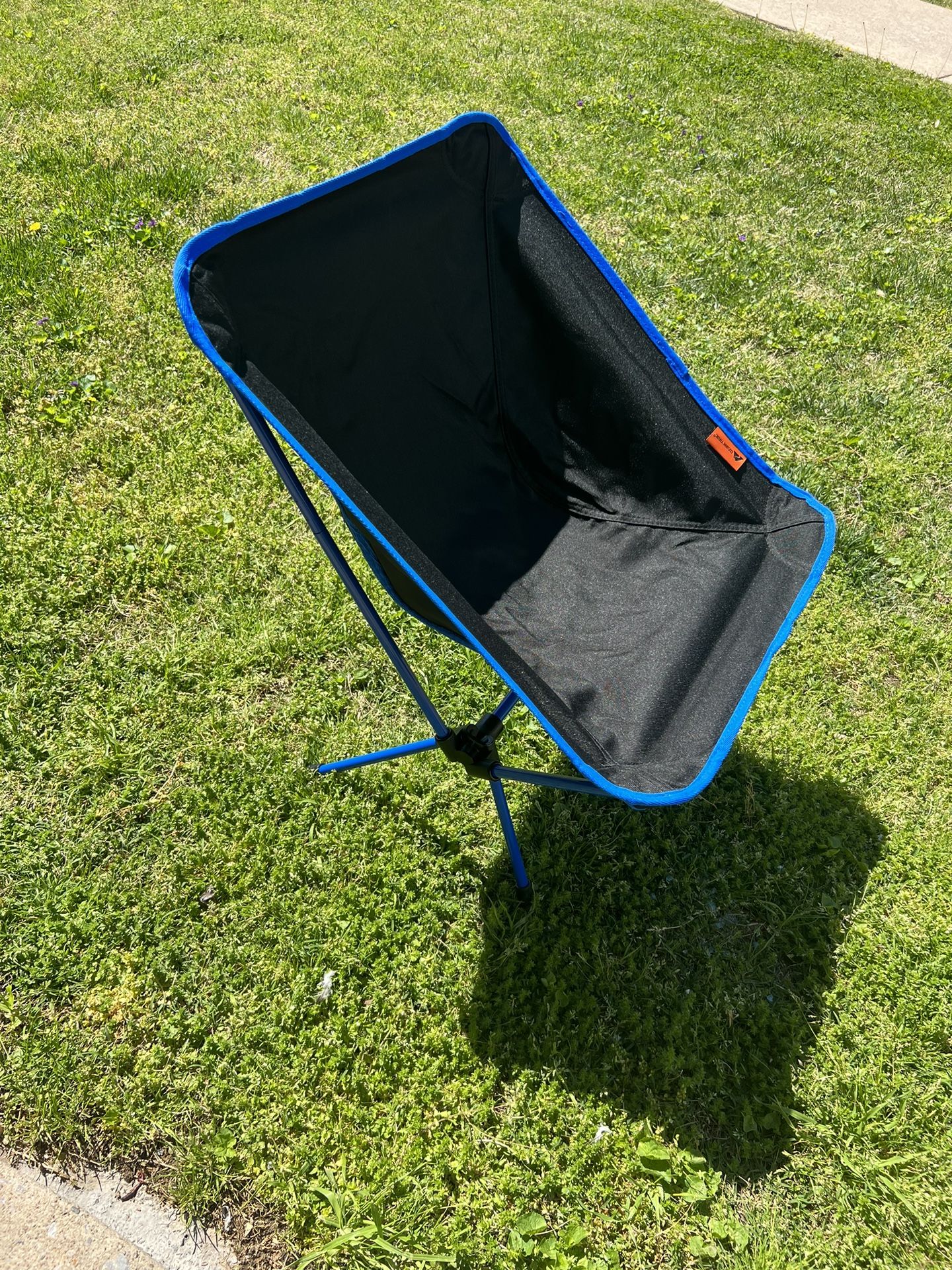 backpacking chair new never been used 