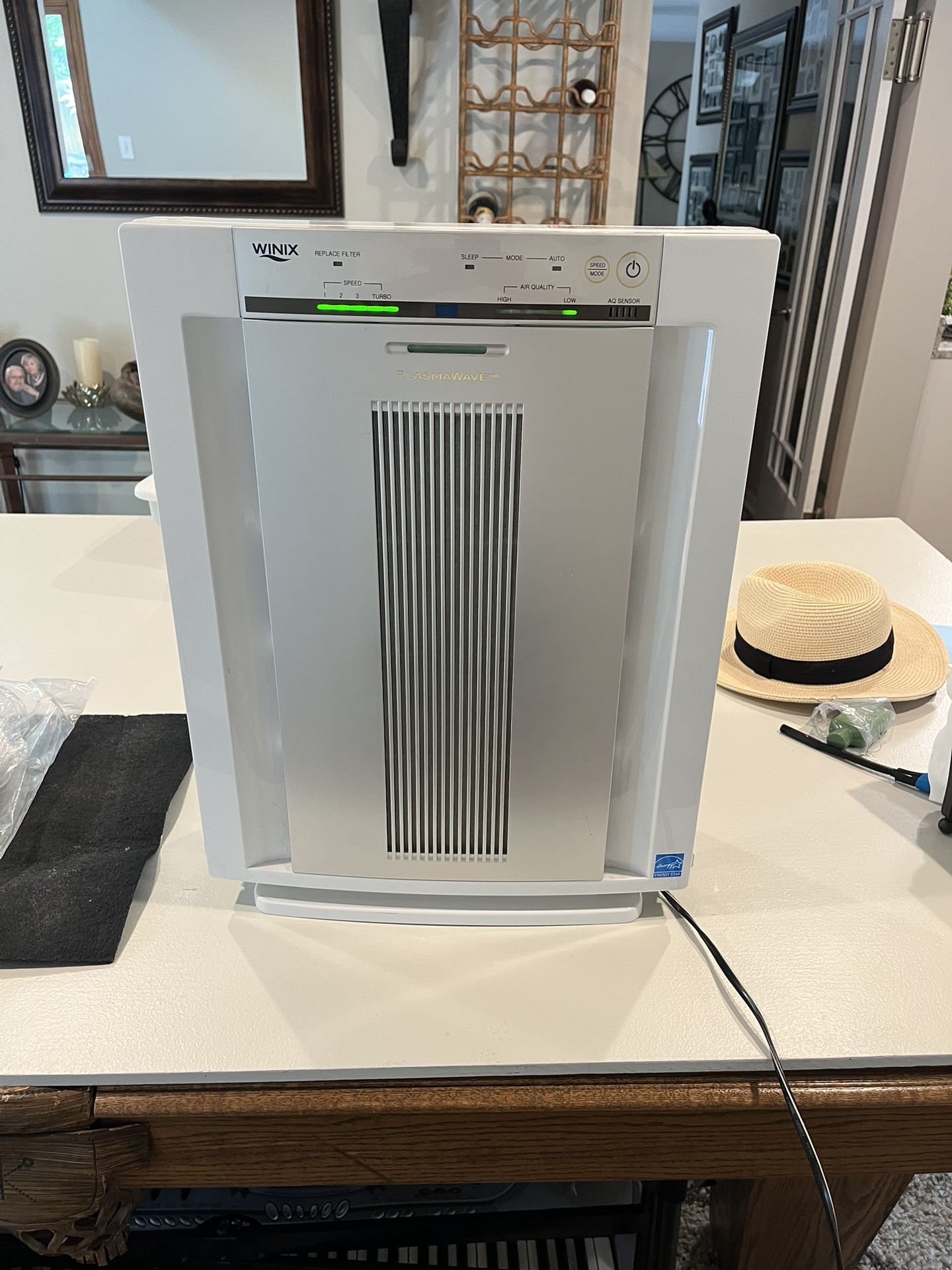 Winix plasma-wave 5500 air purifier Hepa air cleaner w/ remote control Extra filter + receipt This has been sitting in storage unit for years hardly e