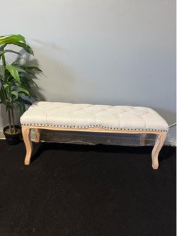 French Vintage Tufted Entryway Bench
