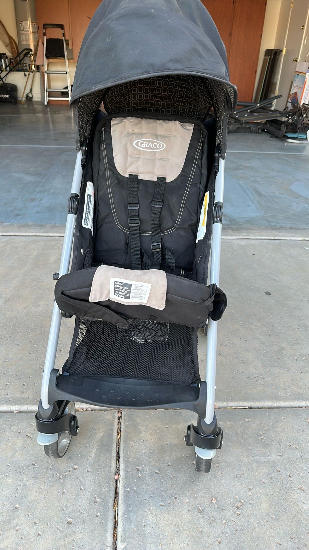 Graco breeze stroller easy fold for toddlers