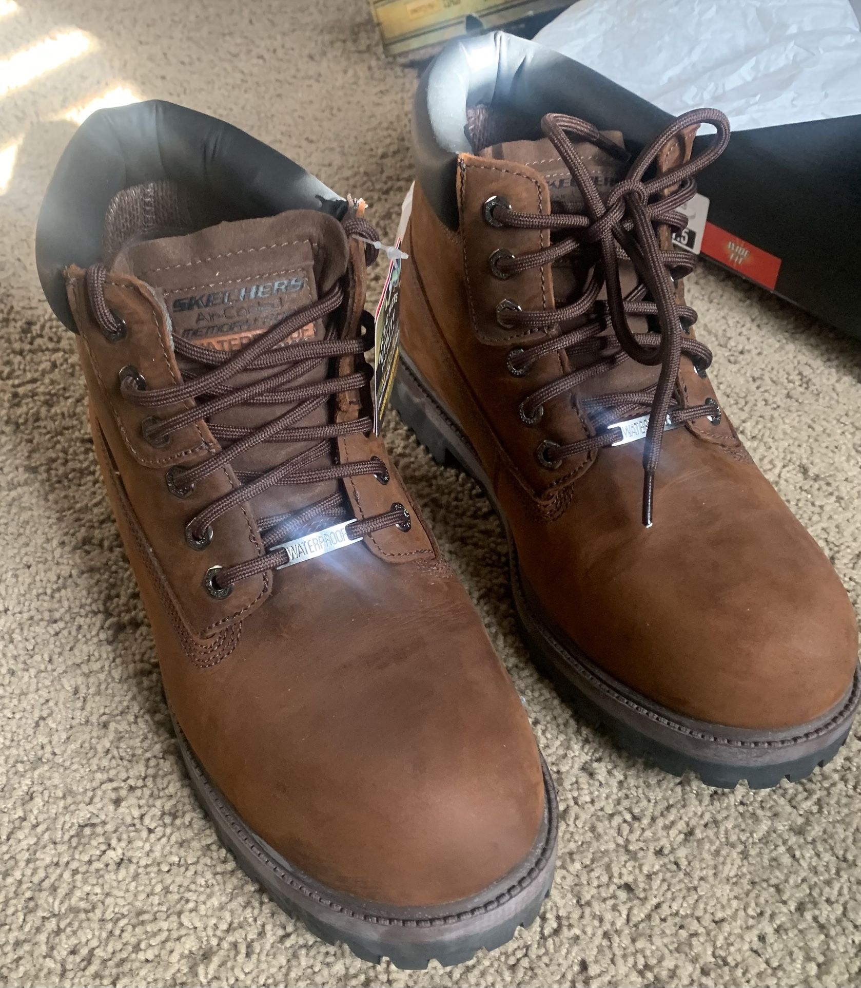 New- Skechers Utility Work Boots Dwayne Haskins Rare Auto Rookie Card Serial # 28/50