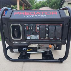 PREDATOR 4550 Watt  Inverter Generator with CO SECURE Technology