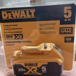 DEWALT DCB204/5 20V Max Premium XR Li-Ion Batteries
