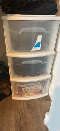 Plastic drawers