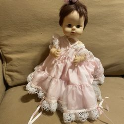 Vintage Dolls 