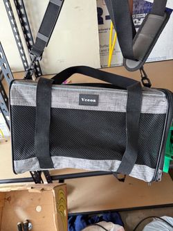 Cat/ small dog soft carrier