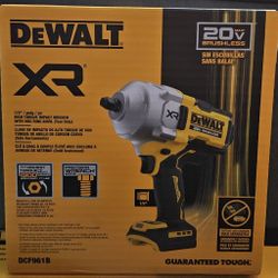 DEWALT XR 1/2" HIGH TORQUE IMPACT WRENCH WITH HOG RING ANVIL (TOOL ONLY)