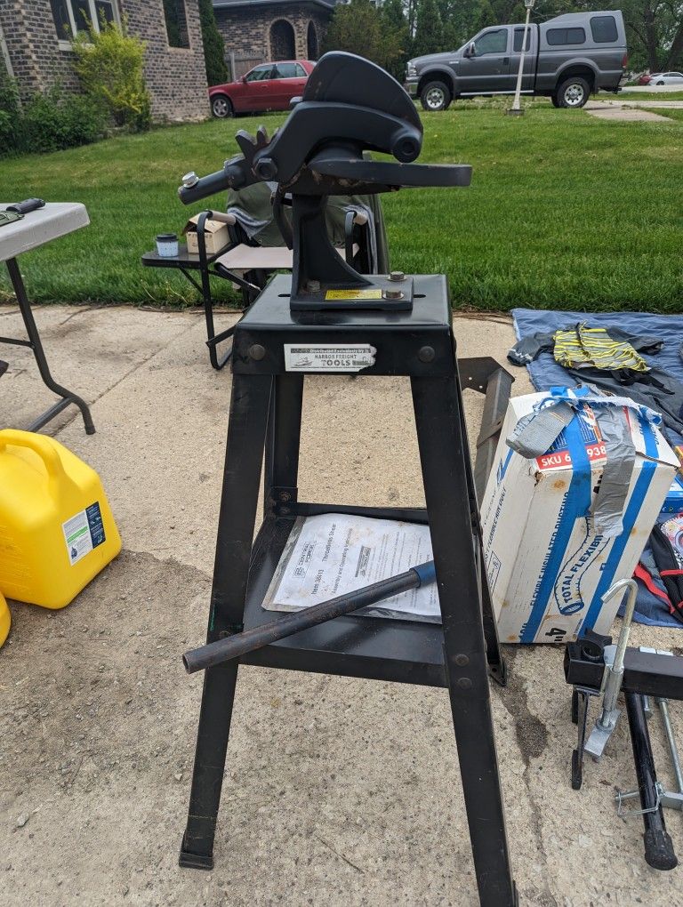 Throatless Sheat Metal Shear