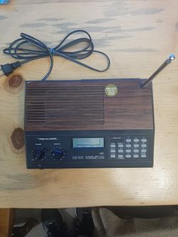 Realistic PRO-2011 20 Channel Programmable Scanner