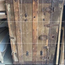 Big Vintage Wood Chest Trunk