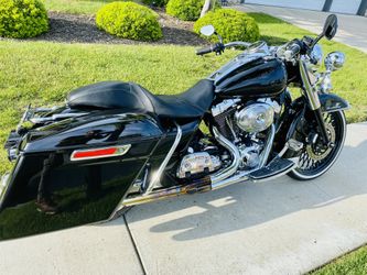 2006 Harley Road King Runs Good $7000