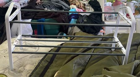 Shoe rack