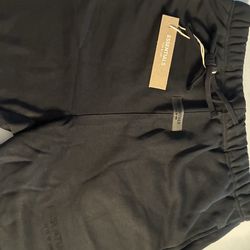 Black essentials, fear of God shorts