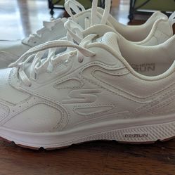 Women's Go Run Skechers
