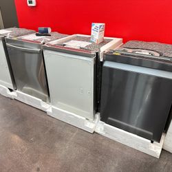 ⭐Brand New In A Open Box Dishwasher 💲499 UP Available Now⭐ 